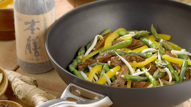 Calphalon Nonstick 10-inch Wok | $40 | Amazon